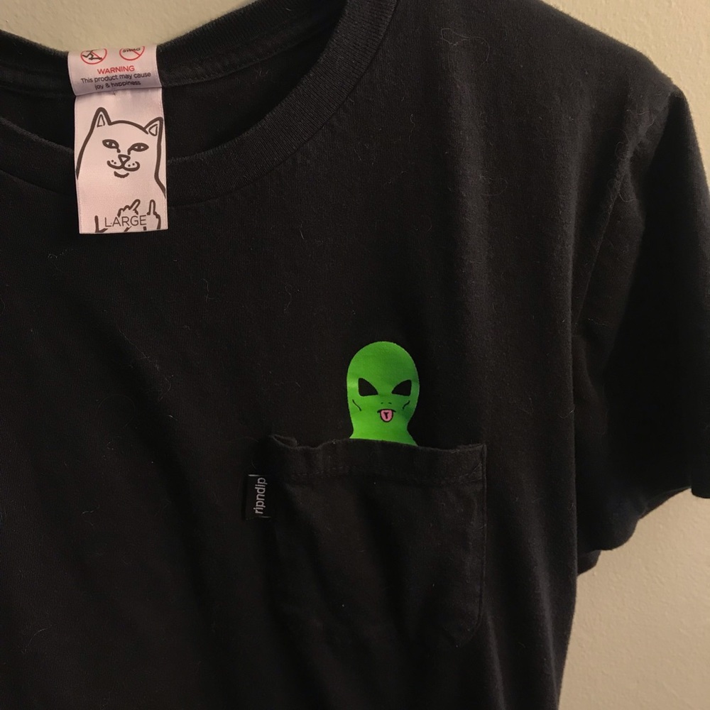 RipnDip Alien middle finger pocket tee womens L